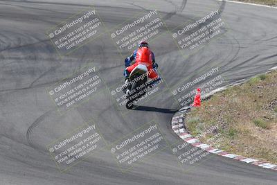 media/Apr-20-2025-AHRMA (Sun) [[393a79c373]]/Race/Group 1/Turn 4b/